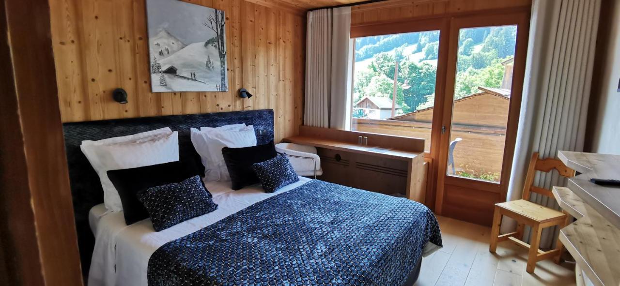 Hotel-Chalet Les Ecureuils Restaurant, Piscine, Garage Le Grand-Bornand Esterno foto