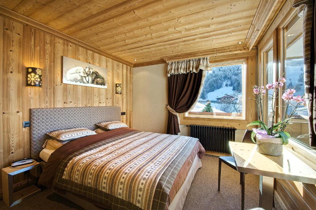 Hotel-Chalet Les Ecureuils Restaurant, Piscine, Garage Le Grand-Bornand Camera foto